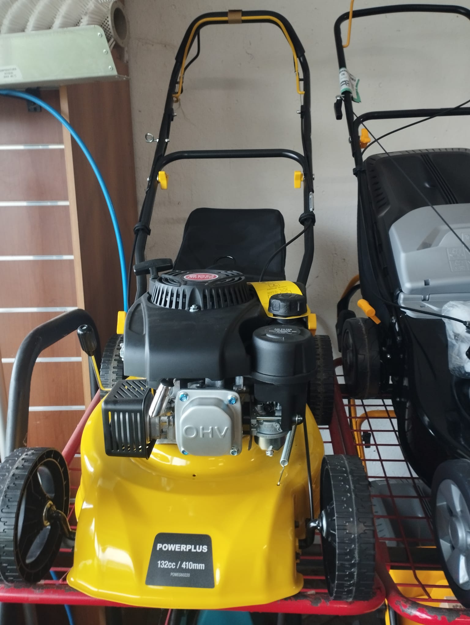 Rasaerba a scoppio 3,4HP 132CC taglio MM.410 Mistral Powerplus