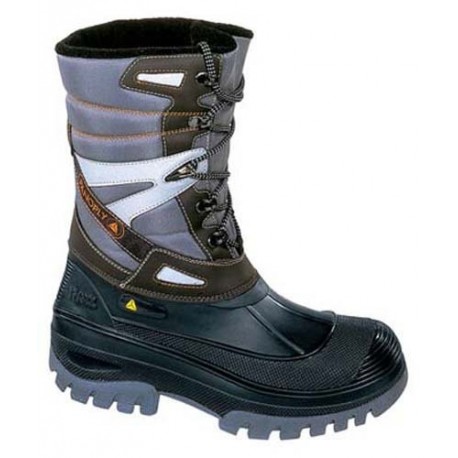 Brown winter boot size 42